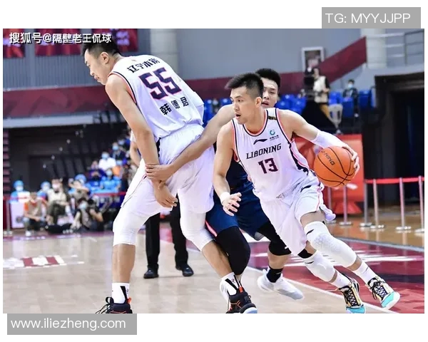 重庆篮球队与杭州篮球队赛后复盘分析比赛经验与策略总结